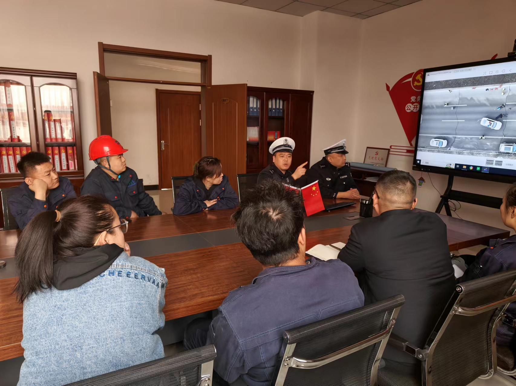 1710835762332893.png 1710835762332893.png